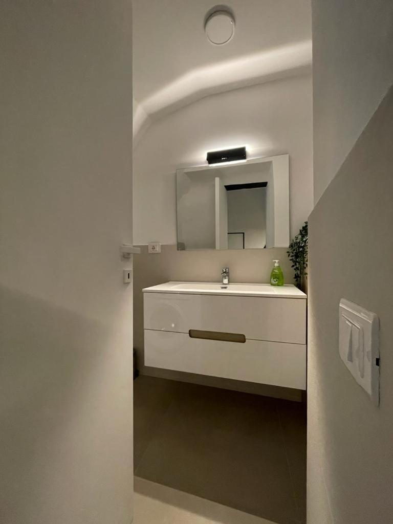 Happy Family Apartments Il Doge Генуа Екстериор снимка
